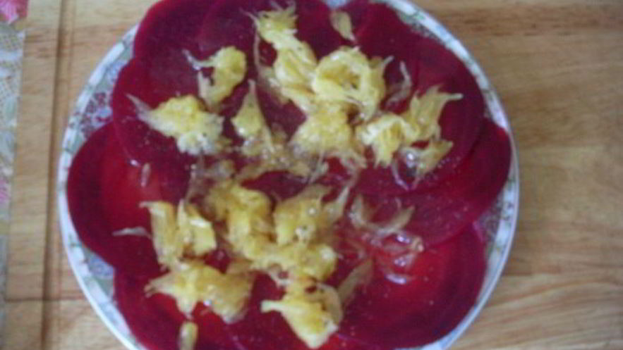 Рецепт салата из молодой свеклы с апельсинами