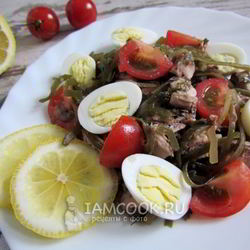 Рецепт Салата из морской капусты с яйцом
