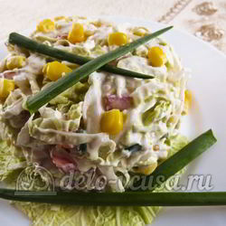 Рецепт Салата из пекинской капусты и кукурузы