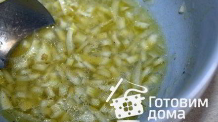 Рецепт салата из помидор с рукколой, фетой и сухарями