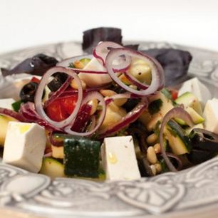 Рецепт Салата из цукини с фетой