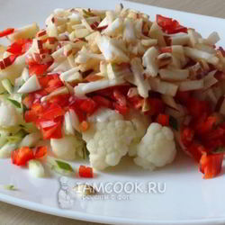 Рецепт Салата из цветной капусты с яблоками