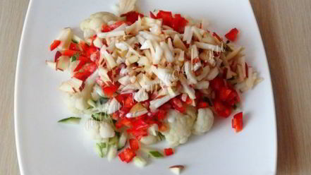 Рецепт салата из цветной капусты с яблоками