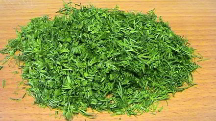 Рецепт салата из зеленых помидор с морковью по-корейски