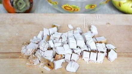 Рецепт салата куриного с хурмой и яблоками