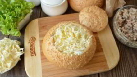 Рецепт булочек, фаршированных салатом мимоза