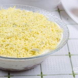 Рецепт Мимозы без моркови и картошки