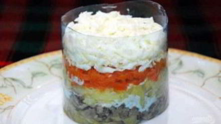 Рецепт мимозы с консервой