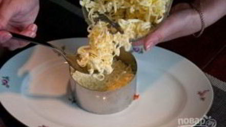 Рецепт мимозы с крабовыми палочками и яблоком