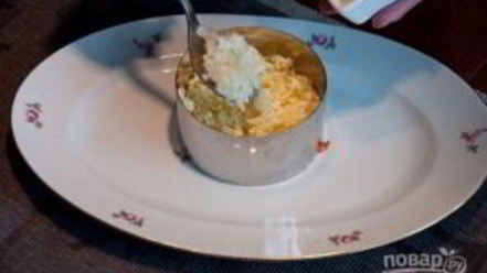 Рецепт мимозы с крабовыми палочками и яблоком