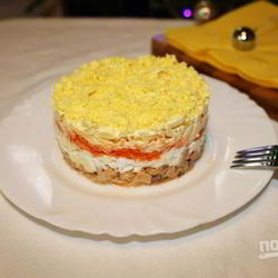 Рецепт Салата Мимоза с сырой морковью