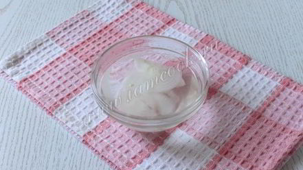 Рецепт салата мимоза с яблоком