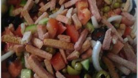 Рецепт салата пестрого