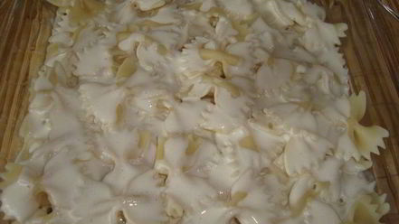 Рецепт грибов в сливочном соусе под шубой из фарфалле