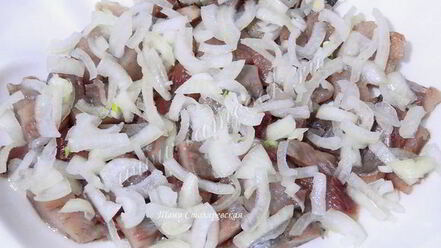 Рецепт селедки под легкой шубой с яблоком