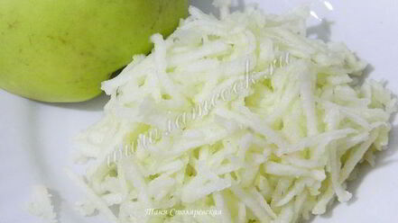 Рецепт селедки под легкой шубой с яблоком