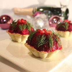 Рецепт Селедки под шубой в картофельных корзинках