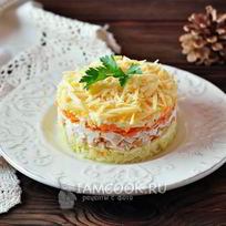 Салат Рождество с копченой грудкой