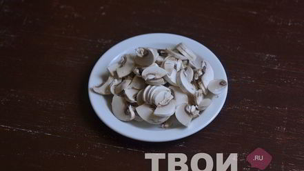 Рецепт салата с фасолью и грибами