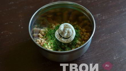 Рецепт салата с фасолью и грибами