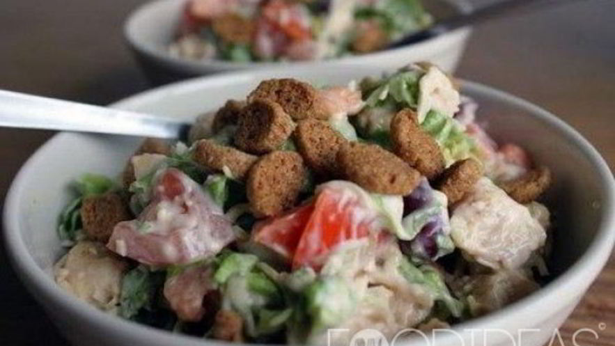 Рецепт салата с курицей и фасолью