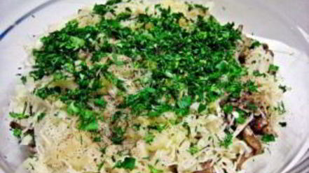 Рецепт салата с квашеной капустой