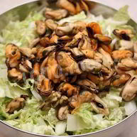 Рецепт Салата с мидиями без яиц