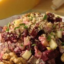 Рецепт Салата с мясом и грецкими орехами