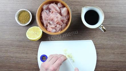 Рецепт салата цезарь классический с курицей