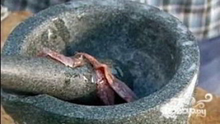 Рецепт салата цезарь с анчоусами