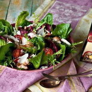 Рецепт Салата Цезарь с беконом и сыром Джюгас