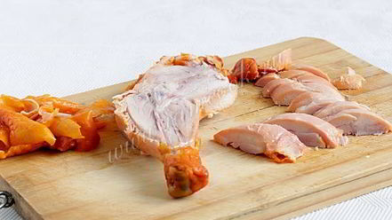 Рецепт салата цезарь с копченой курицей