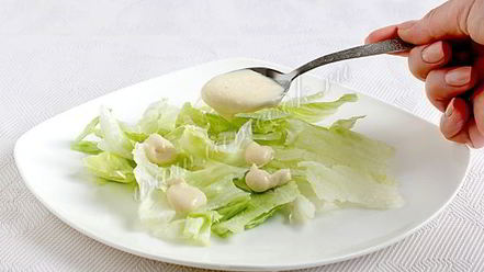 Рецепт салата цезарь с копченой курицей