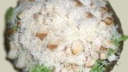 Рецепт салата цезарь с курицей и домашними сухариками