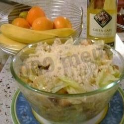 Рецепт Салата Цезарь с курицей и пармезаном