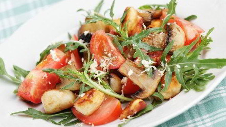 Рецепт салата цезарь с курицей и шампиньонами