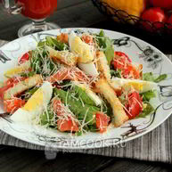 Рецепт Салата Цезарь с семгой