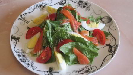 Рецепт салата цезарь с семгой