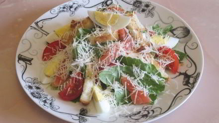 Рецепт салата цезарь с семгой