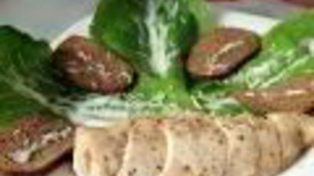 Рецепт салата цезарь в минималистическом стиле