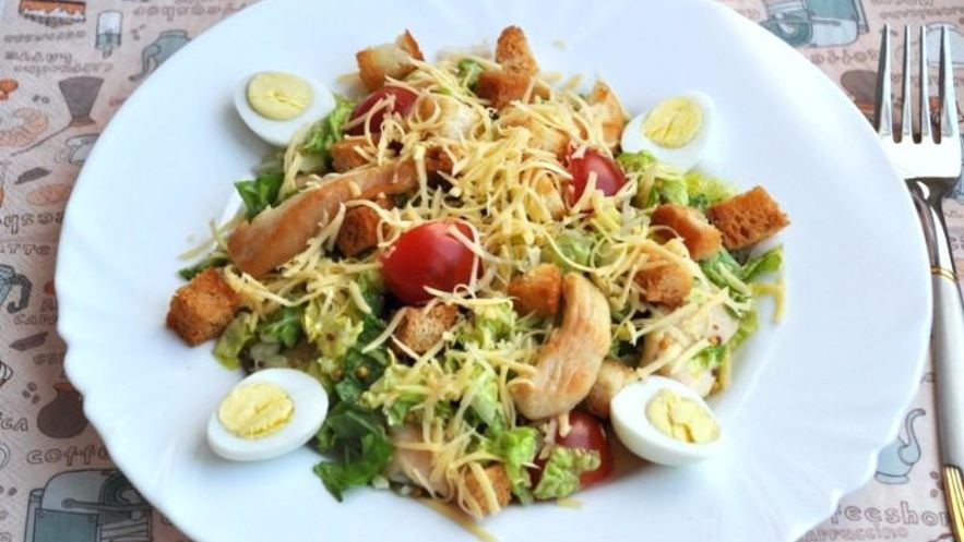 Рецепт цезаря с пекинской капустой