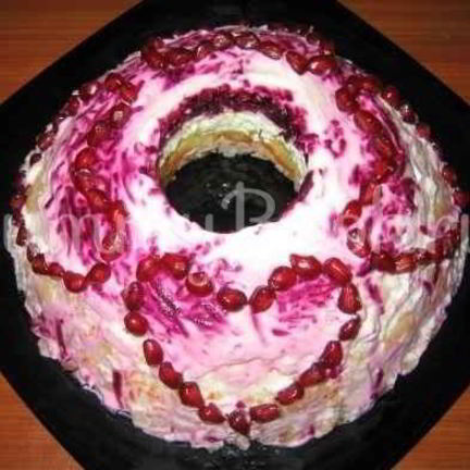 Рецепт Слоеного салата Гранатового браслет