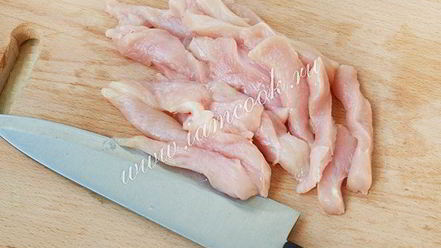 Рецепт теплого салата с курицей