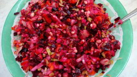 Рецепт винегрета с консервированной фасолью и квашеной капустой