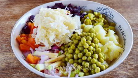 Рецепт винегрета с квашеной капустой и горошком