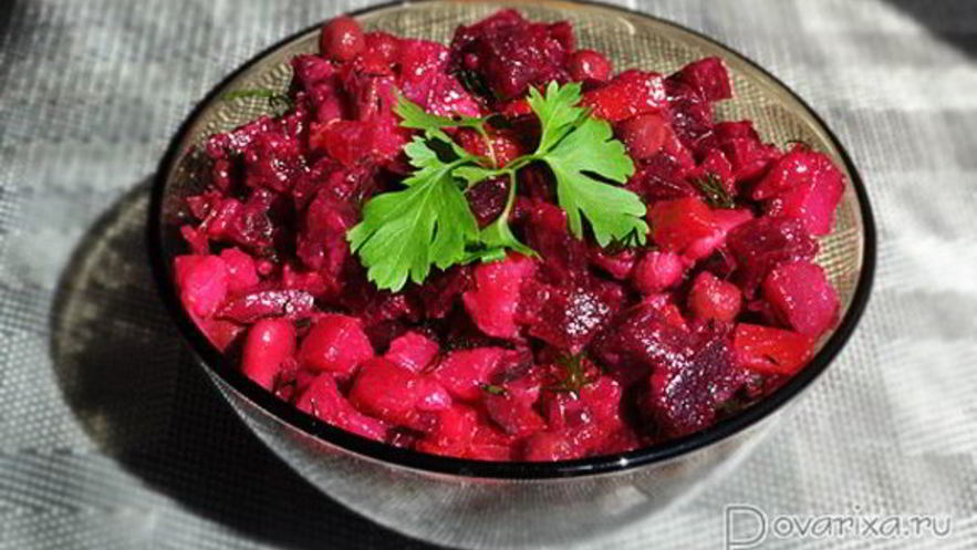 Рецепт винегрета с запеченной свеклой и фасолью