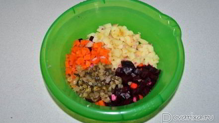 Рецепт винегрета с запеченной свеклой и фасолью