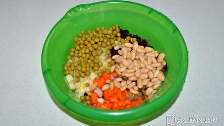 Рецепт винегрета с запеченной свеклой и фасолью