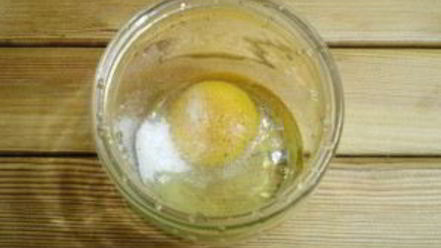 Рецепт домашнего майонеза на курином яйце с чесноком и зеленью