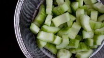 Рецепт греческого соуса с огурцами